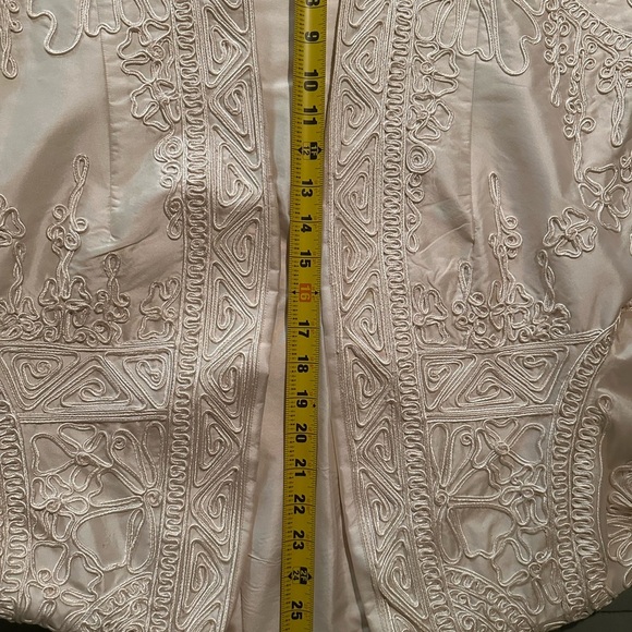 Marisa Baratelli Cream Embellished Open-Front Blazer 100% Thai Silk - Picture 7 of 9